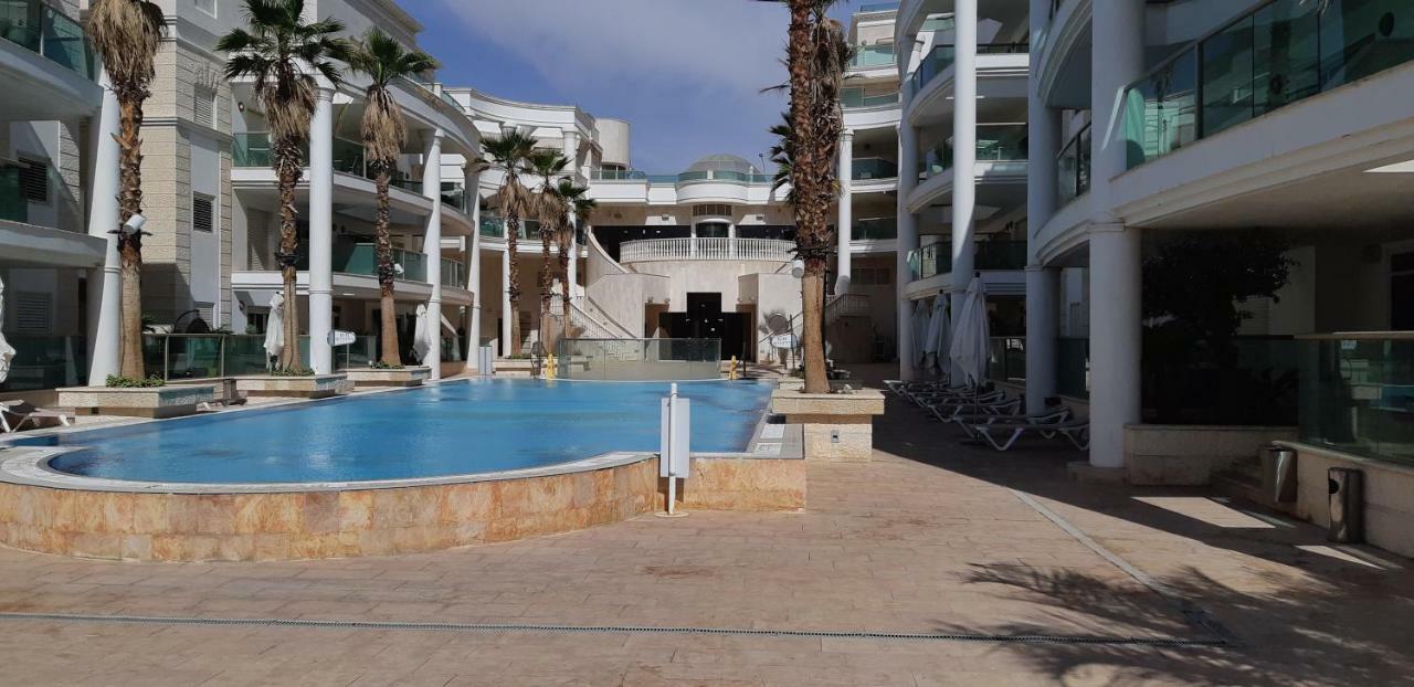Milana'S Deluxe With Big Patio And Pool Daire Eilat Dış mekan fotoğraf